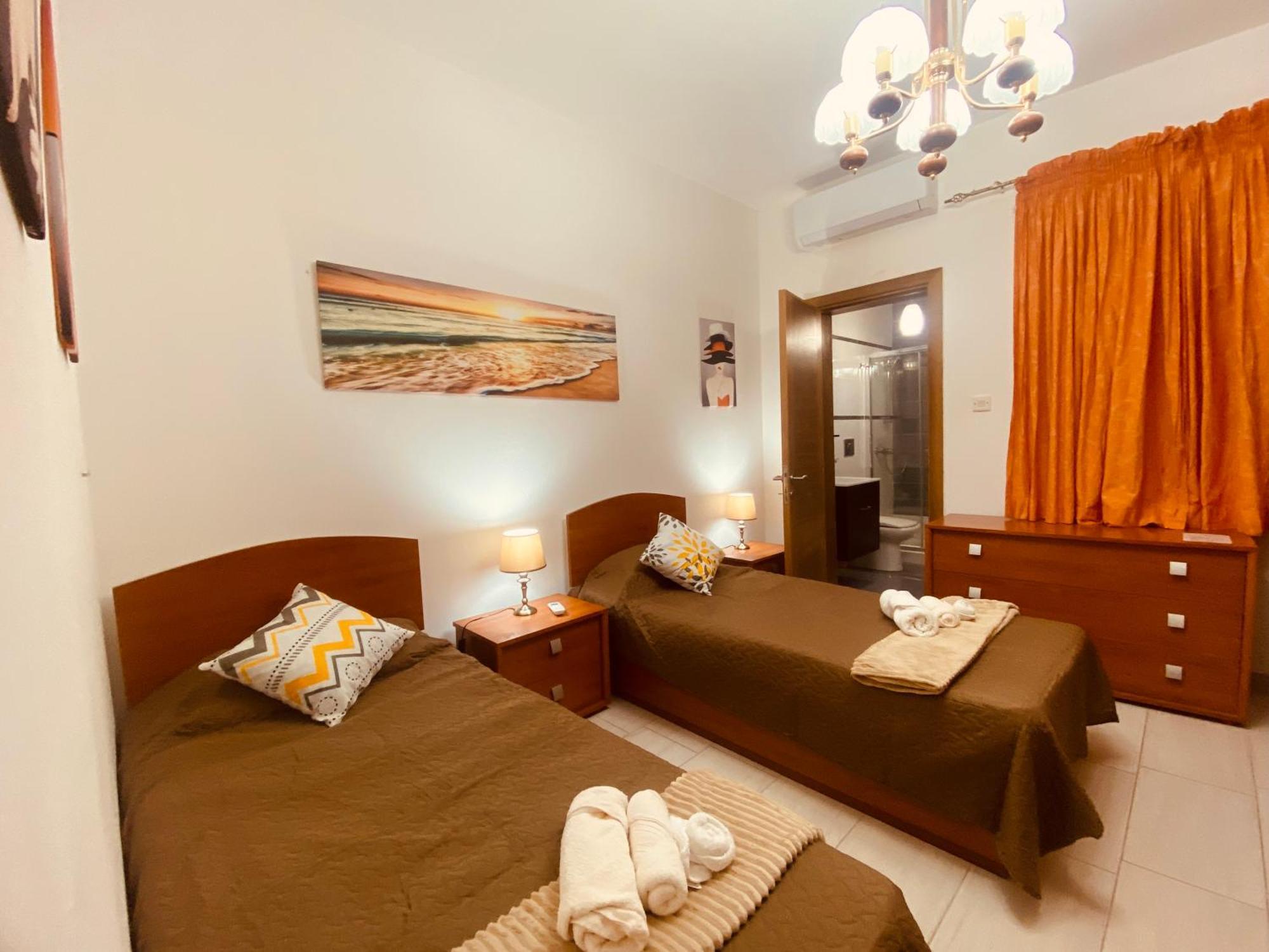 Bugibba Central Modern Apartment St Paul's Bay Zewnętrze zdjęcie